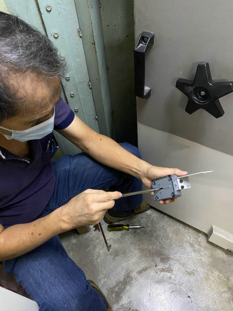 Win Safes installation photo 9 of 37