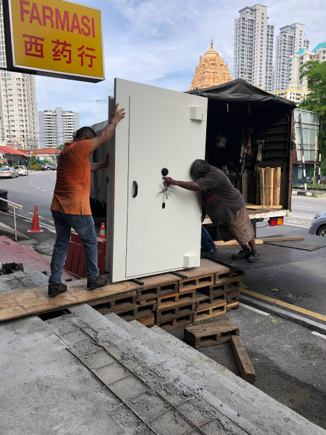 Win Safes installation photo 33 of 37